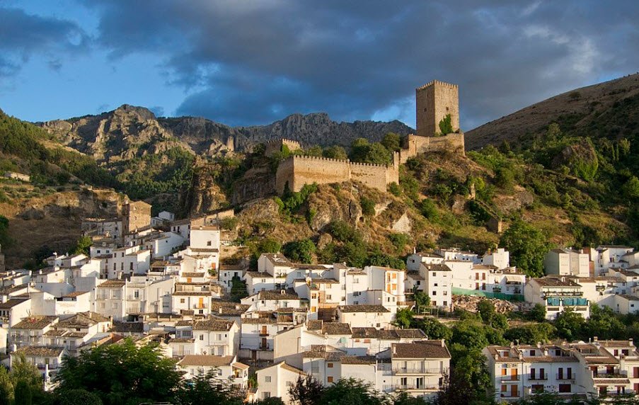 Castillo de la Yedra, Spain
